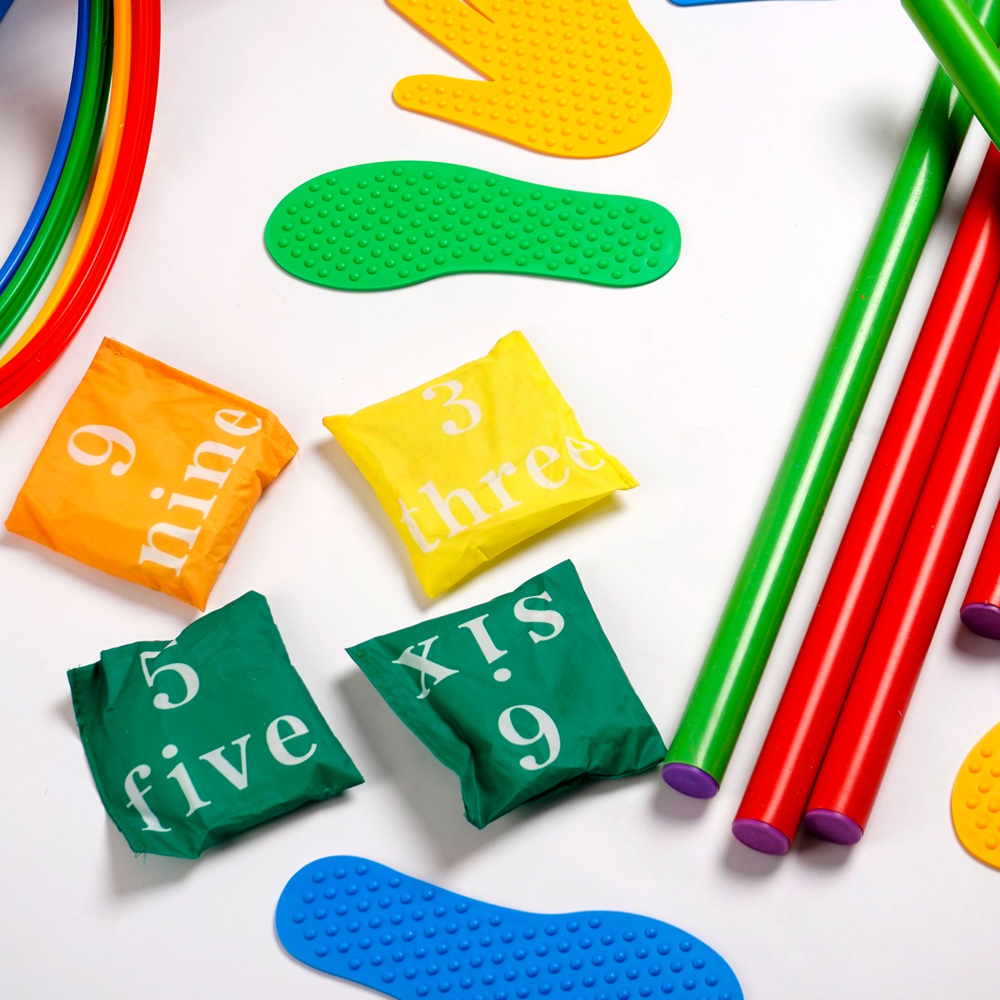 Circuito Sensorial Infantil “Pisa y Avanza”